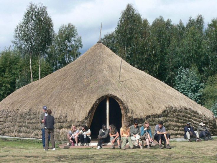 Iby’Iwacu Cultural Village